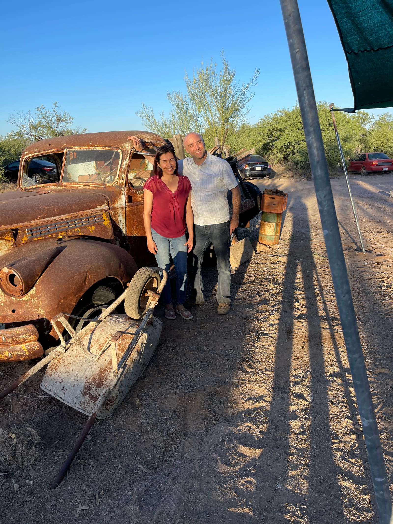 Cynthia and me next to the running board of el charangón